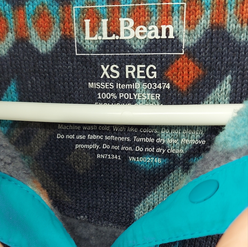 L.L.Bean patterned half snap pullover sweater Size XS - Picture 3 of 6
